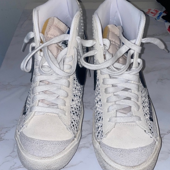 Nike Blazer Mid 77 GS - Picture 1 of 4